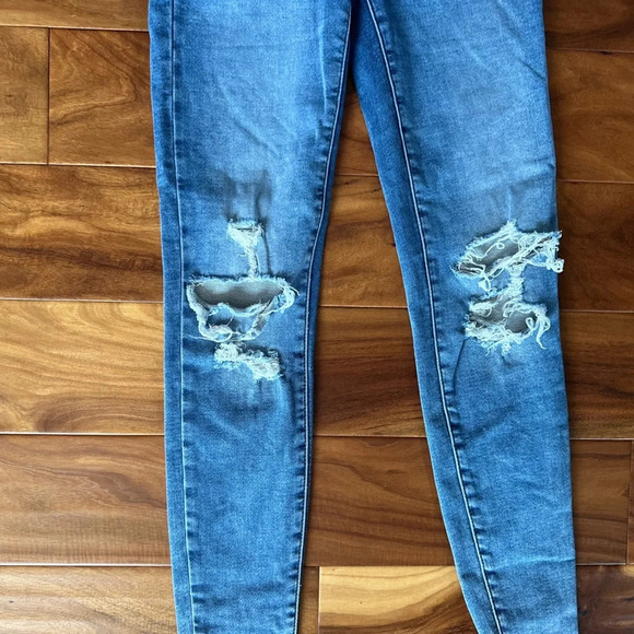 American Eagle Hi-Rise Jegging Next Level Stretch Denim Jeans size 2 - Picture 2 of 6